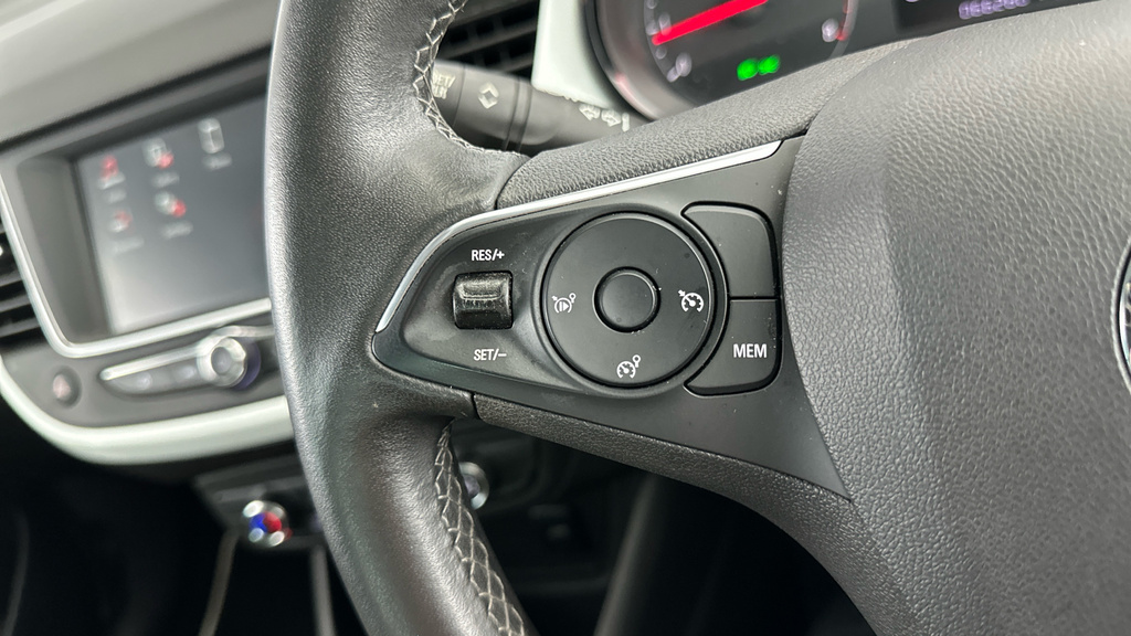Vauxhall Crossland X Elite Blue #12