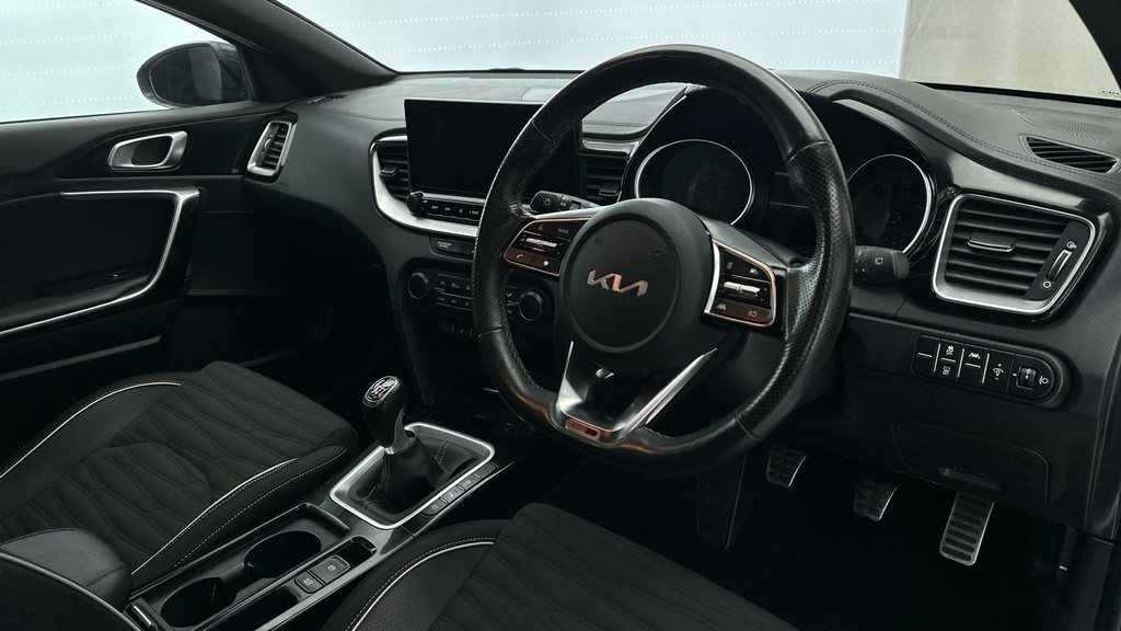 Kia Proceed 1.5T Gdi Isg Gt-line Black #10