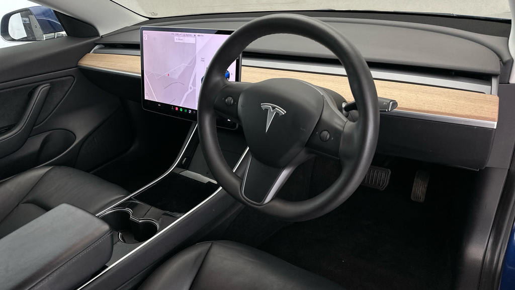 Tesla Model 3 Performance White #11