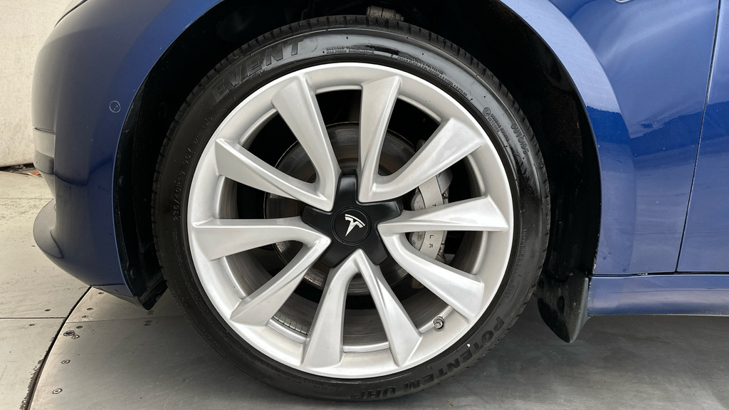 Tesla Model 3 Performance White #25