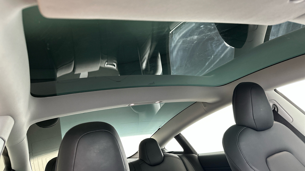 Tesla Model 3 Performance White #4