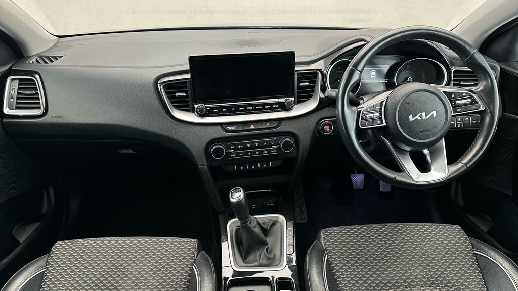 Kia Xceed 1.6 Gdi Phev 3 Dct Black #12