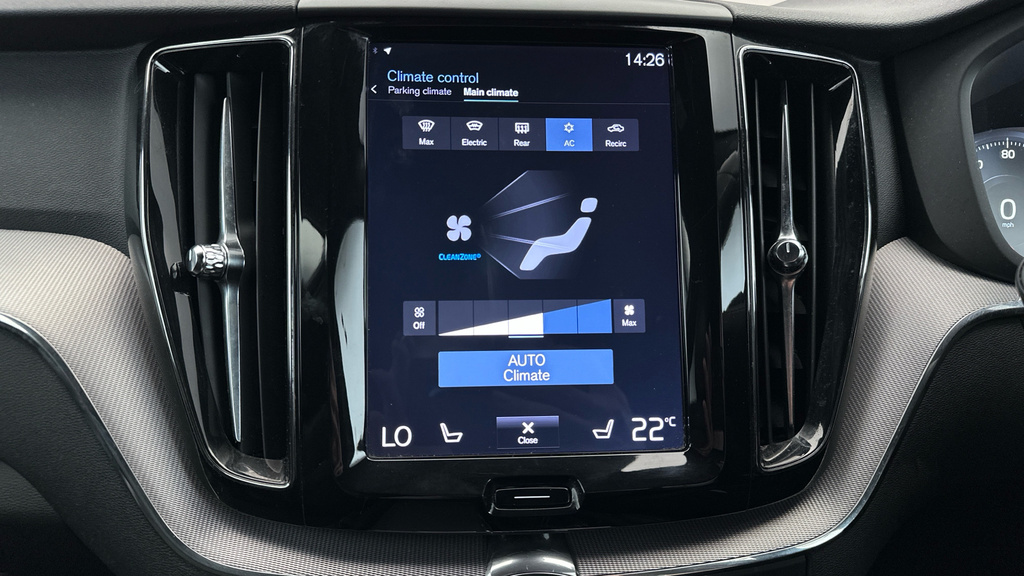 Volvo XC60 T4 Edition Blue #18