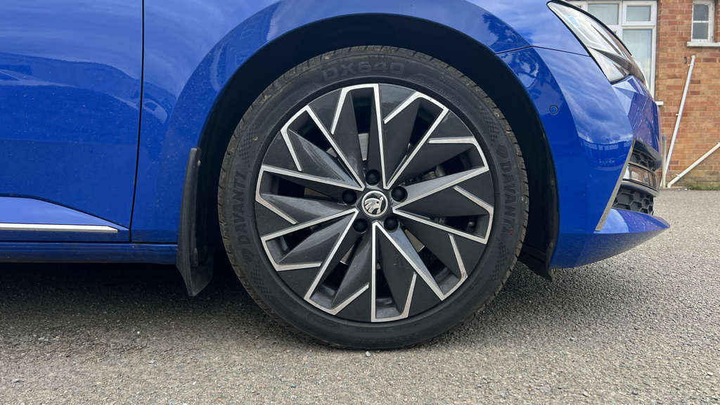 Skoda Superb Se L Blue #26