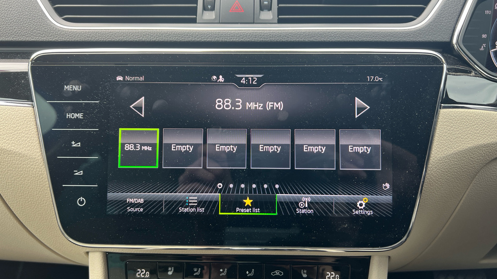 Skoda Superb Se L Blue #32