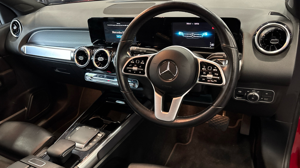 Mercedes-Benz GLB Class Glb 200 Amg Line Blue #9