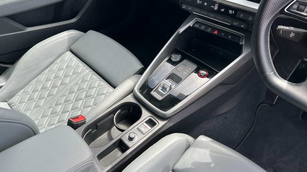 Audi S3 2L Null Black #30