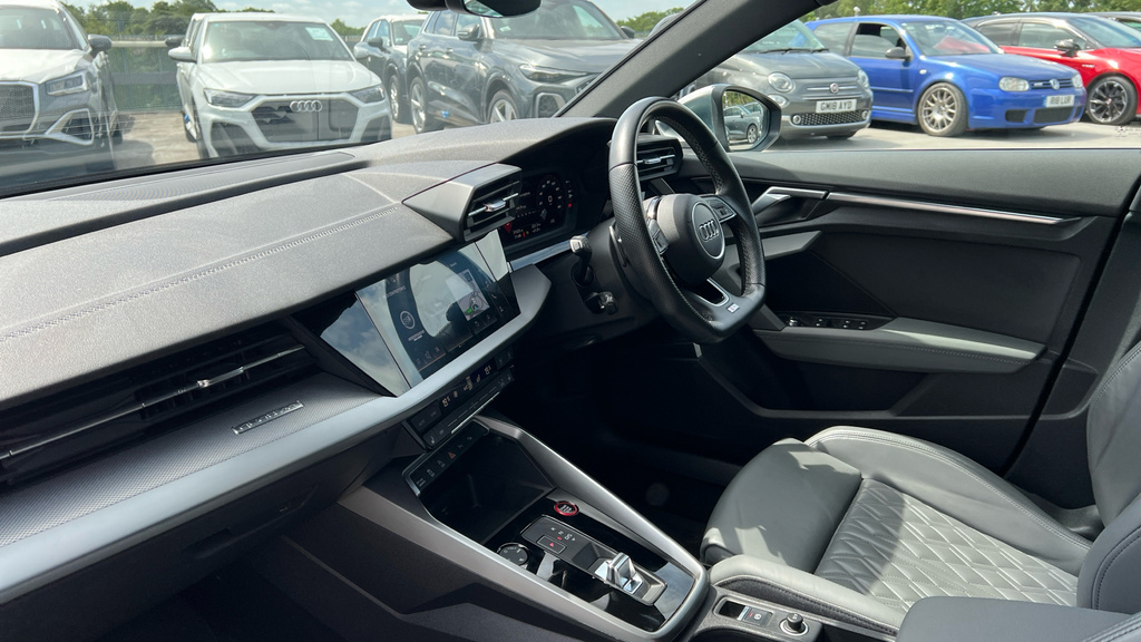 Audi S3 2L Null Black #10