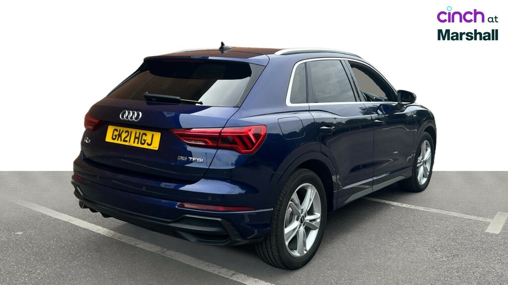 Audi Q3 35 Tfsi Black Edition White #3