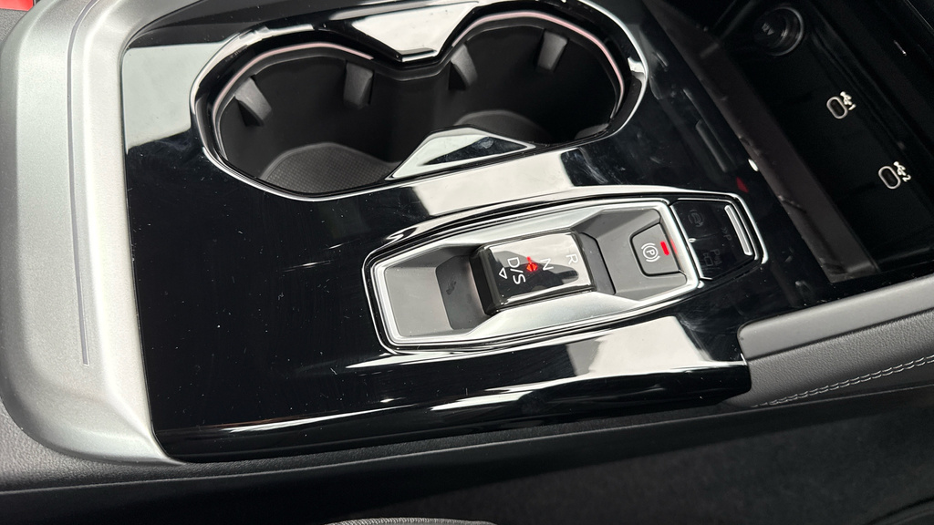 Audi Q5 S Line Black #29
