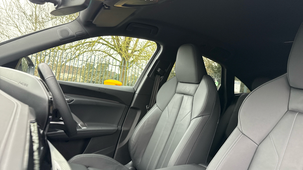 Audi Q5 S Line Black #22