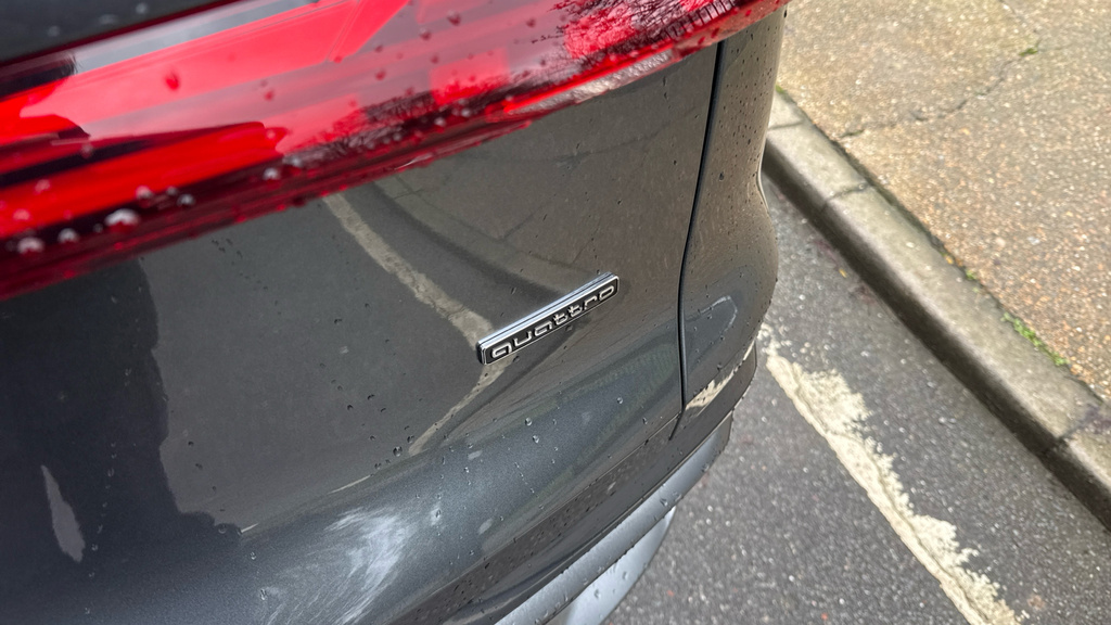 Audi Q5 S Line Black #44