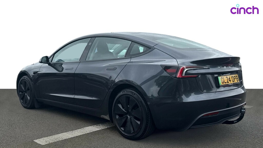 Tesla Model 3 Saloon White #5