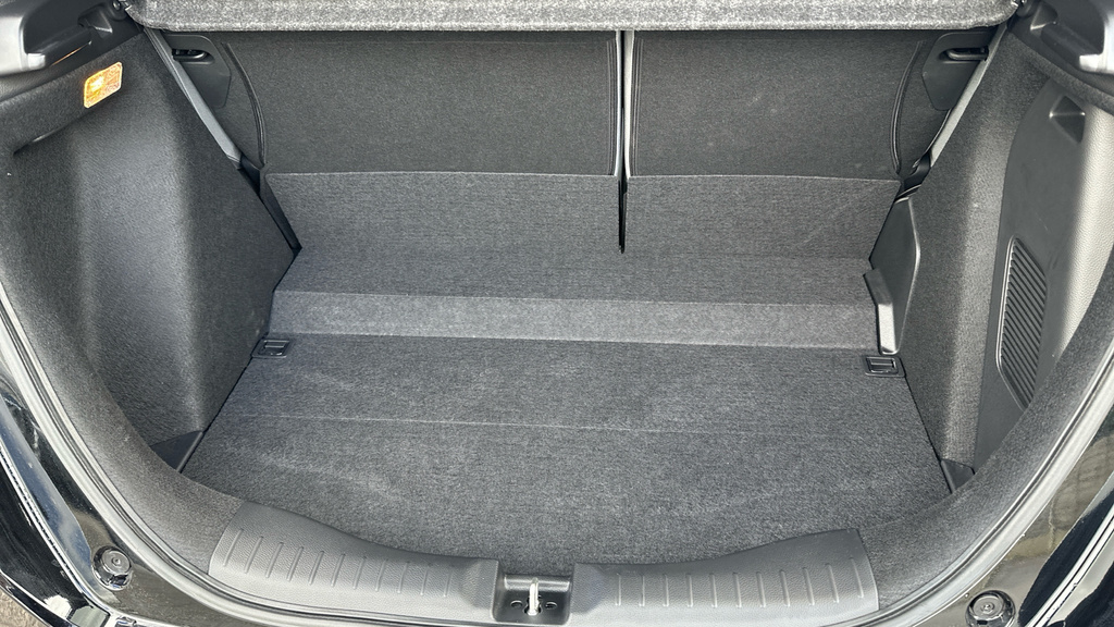 Honda Jazz Advance Black #22