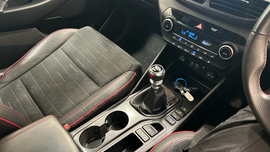 Hyundai Tucson N Line Red #30