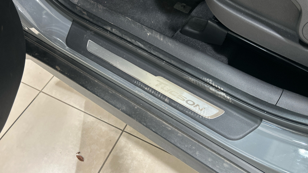 Hyundai Tucson N Line Red #38