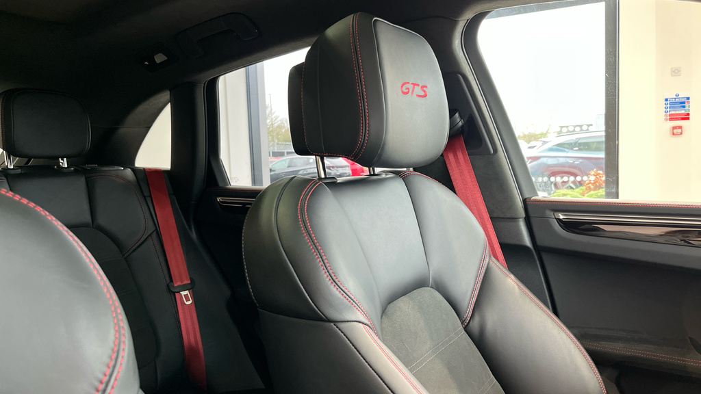 Porsche Macan S Pdk Blue #60