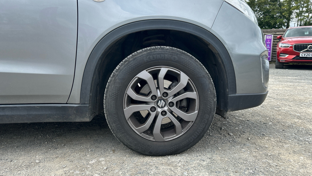 Suzuki Vitara Sz4 1.6 Black #20