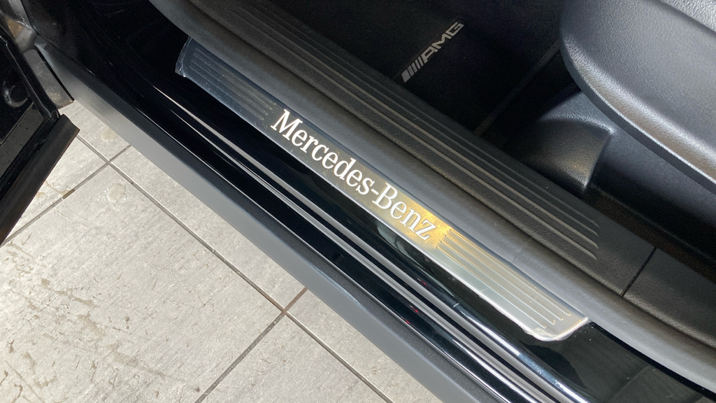 Mercedes-Benz GLA Class Suv  #34