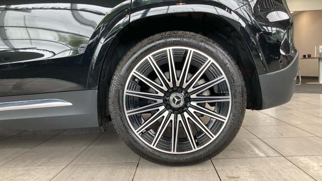 Mercedes-Benz GLA Class Suv  #18