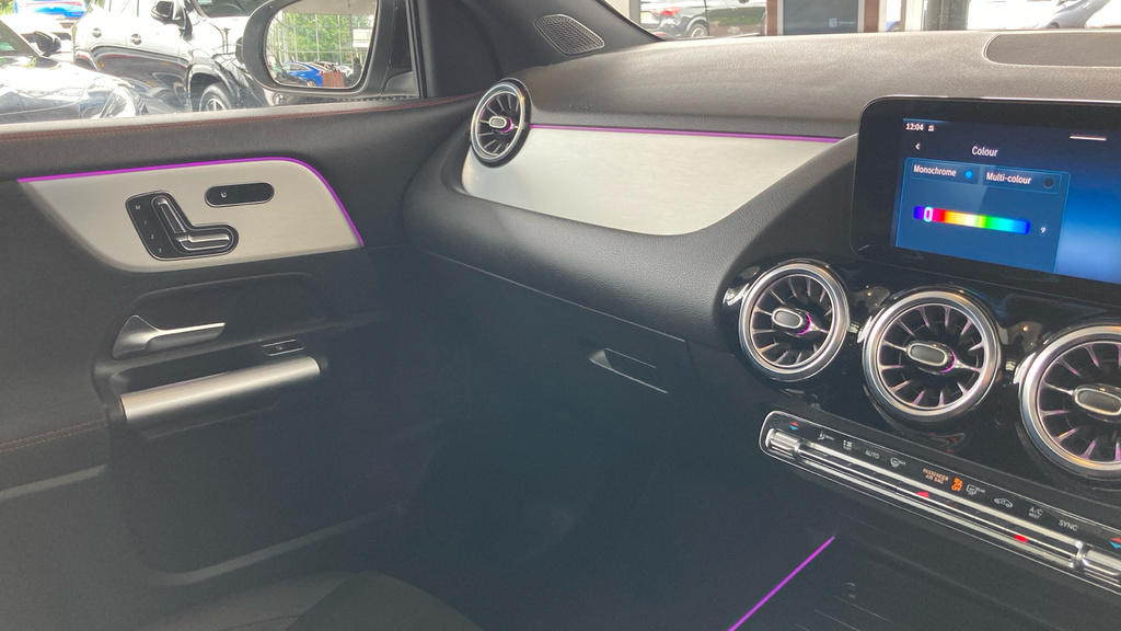 Mercedes-Benz GLA Class Suv  #49