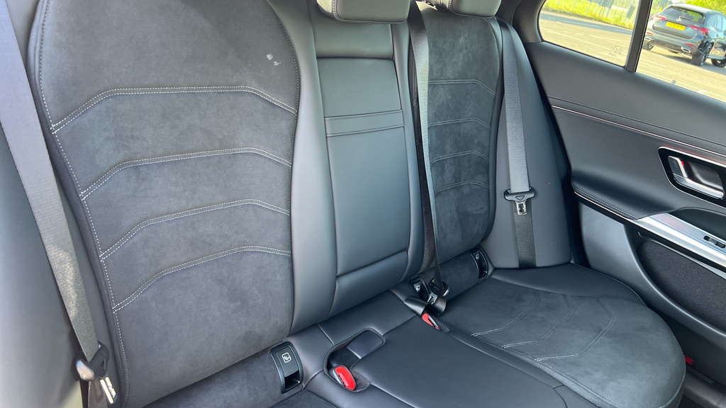 Mercedes-Benz E Class 1.8 E250 Cgi Blueefficiency Avantgarde Tiptronic E Black #29