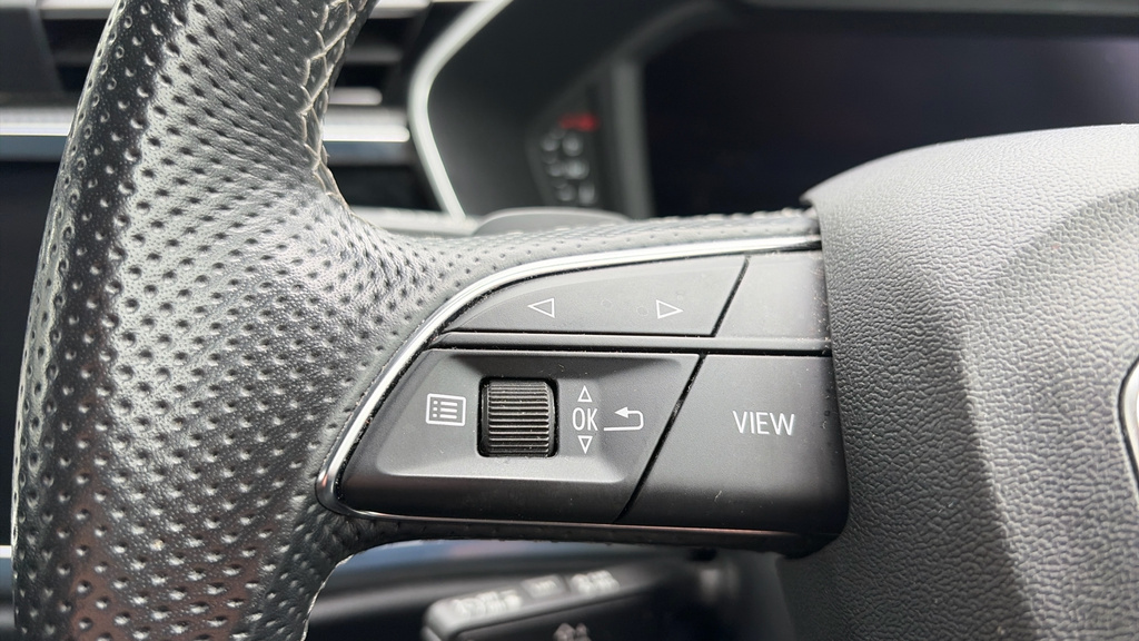 Audi Q3 Technik 35 Tdi 150 Ps S Tronic Black #38