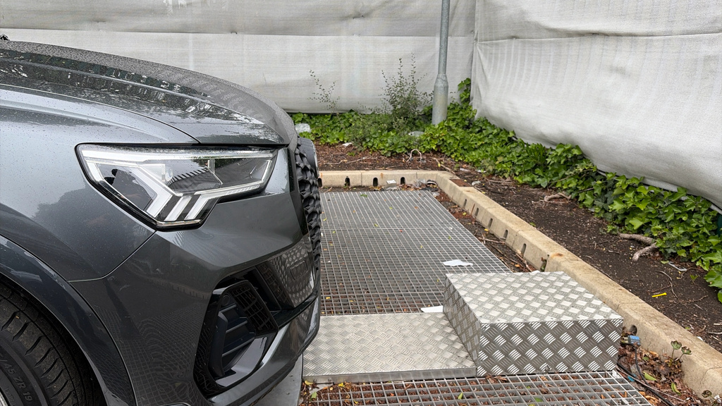 Audi Q3 Technik 35 Tdi 150 Ps S Tronic Black #56