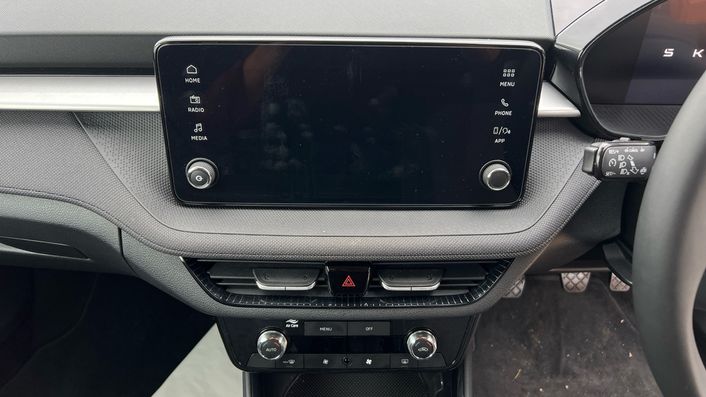Skoda Fabia 2025 75 1.0  #15