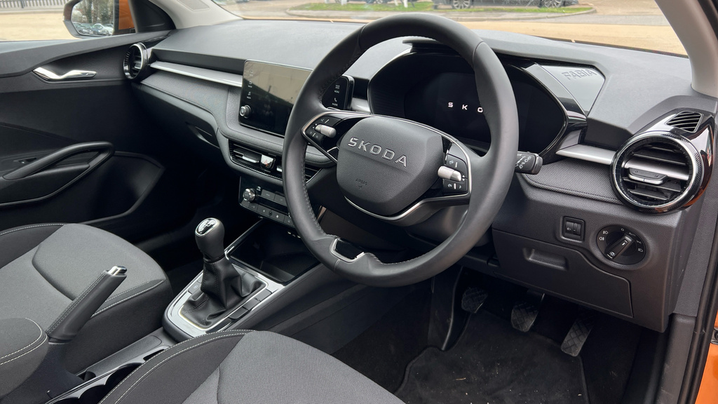 Skoda Fabia 2025 75 1.0  #10