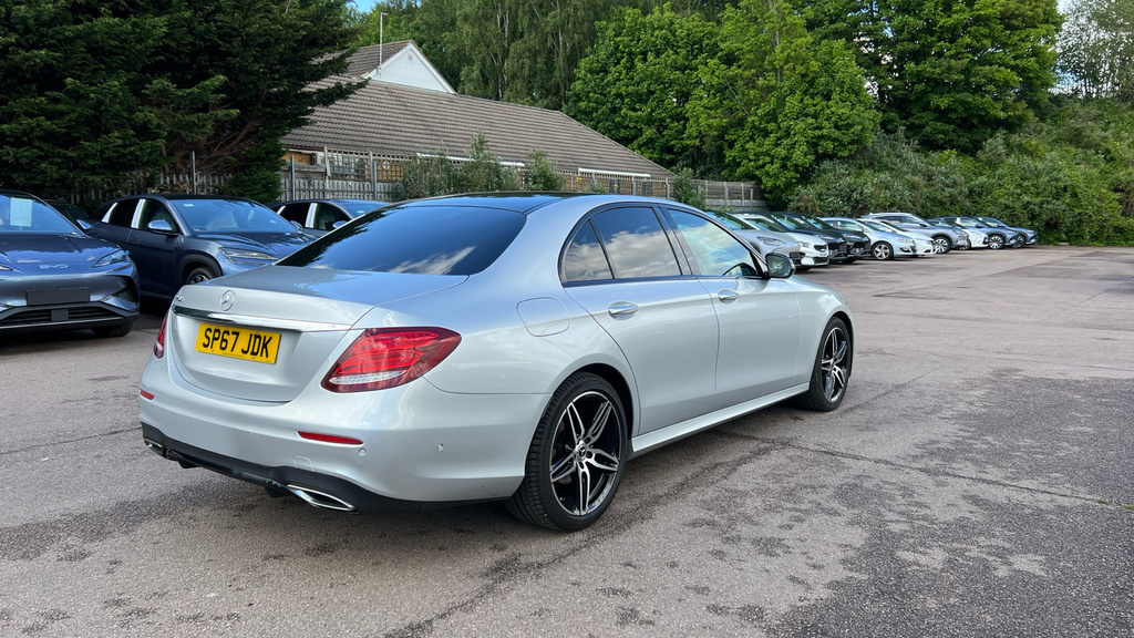 Mercedes-Benz E Class Amg Line Black #3