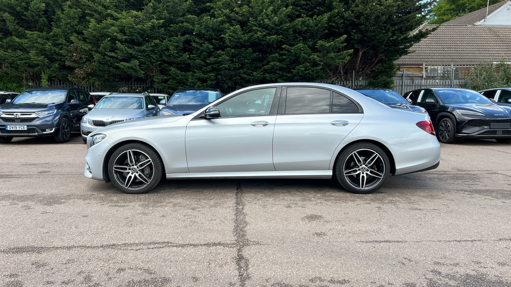 Mercedes-Benz E Class Amg Line Black #7