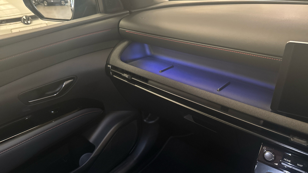 Hyundai Tucson Ultimate Blue #22