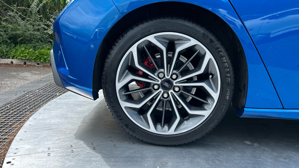 Ford Focus 2.3 Ecoboost St Green #19