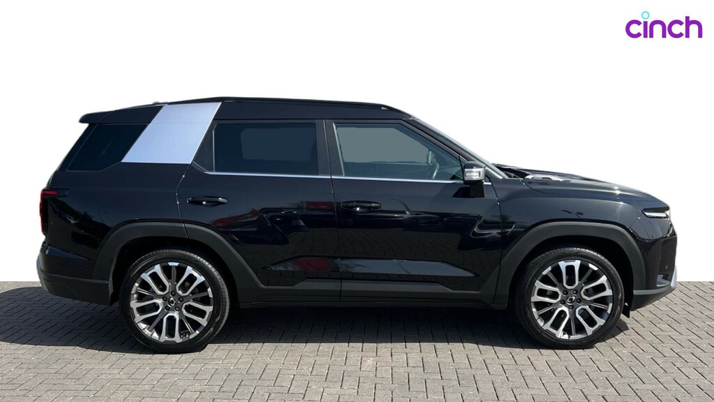 SsangYong Torres K40 Auto Black #2