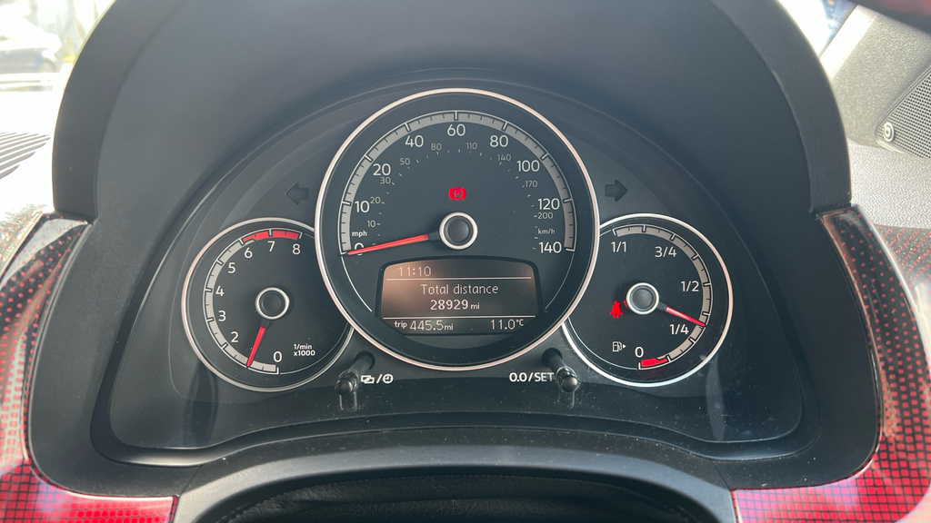 Volkswagen Up R-line White #24