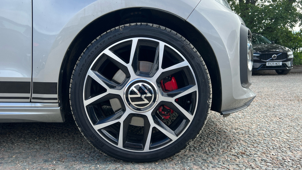 Volkswagen Up R-line White #23