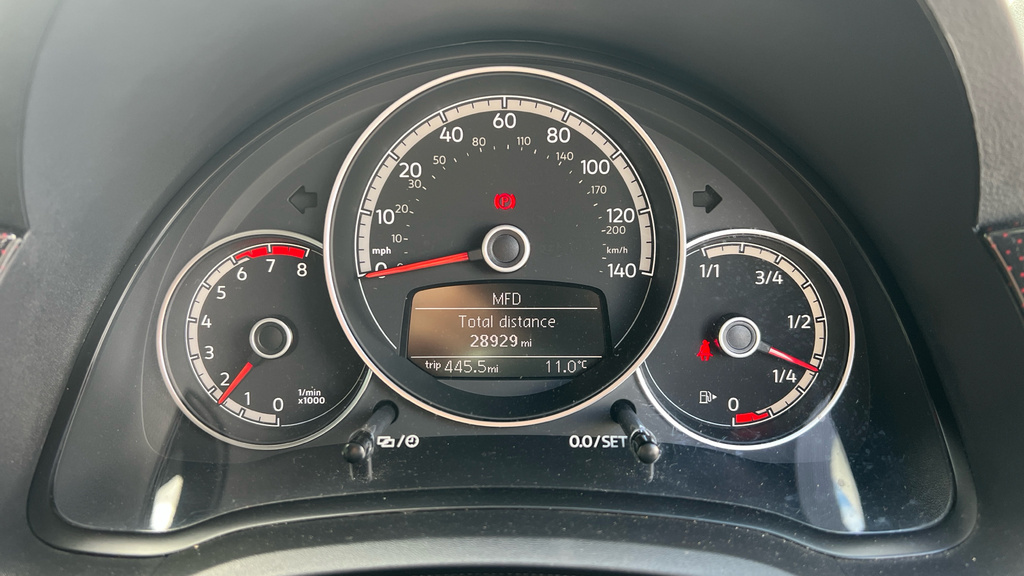 Volkswagen Up R-line White #16
