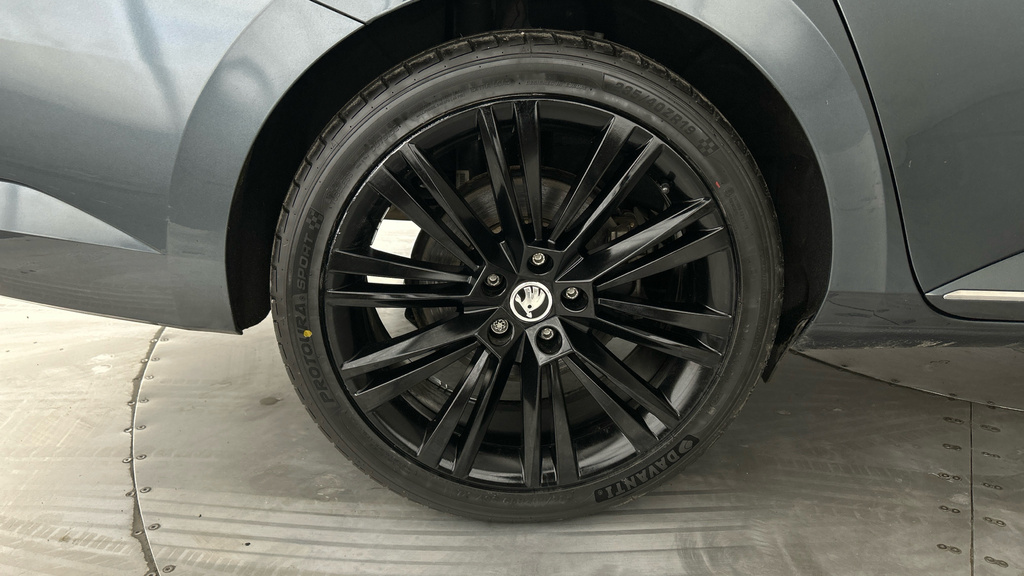 Skoda Superb Se Technology Grey #30