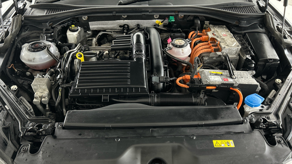 Skoda Superb Se Technology Grey #27