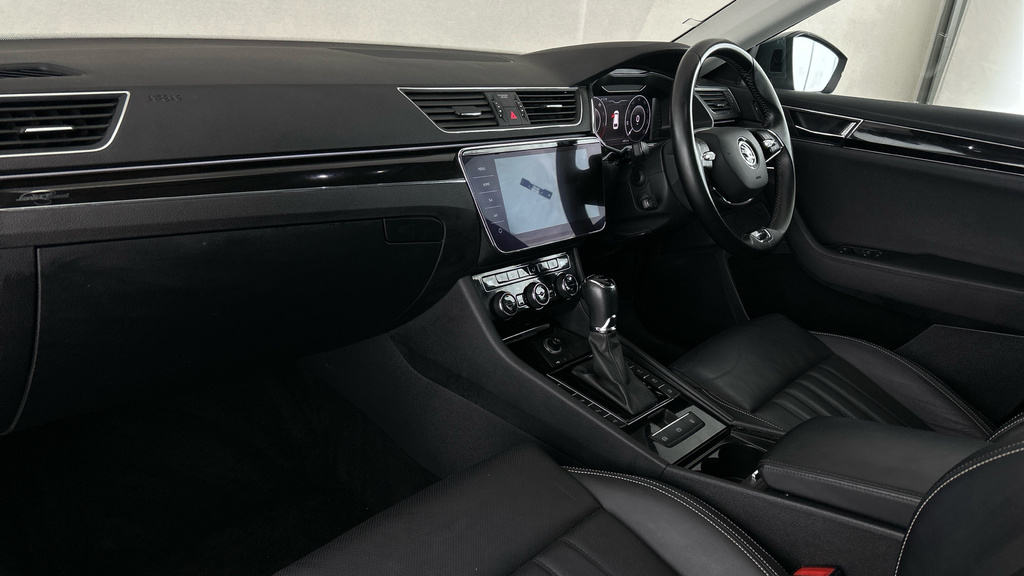 Skoda Superb Se Technology Grey #14