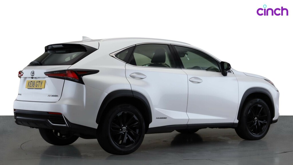Lexus NX 300H Se White #3
