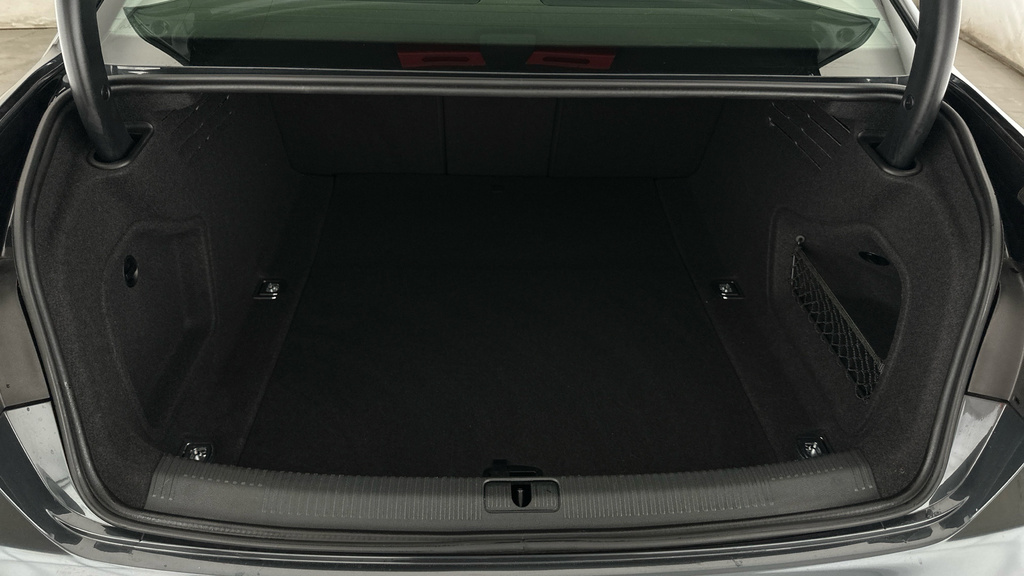 Audi A4 Avant 2.0 Tdi 40 Black Grey #22