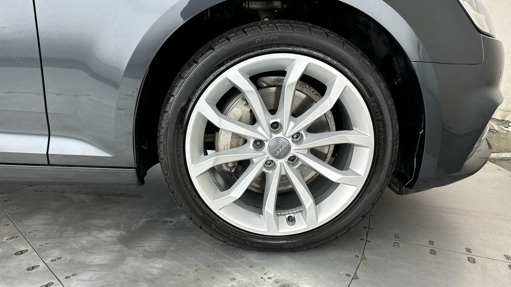 Audi A4 Avant 2.0 Tdi 40 Black Grey #27