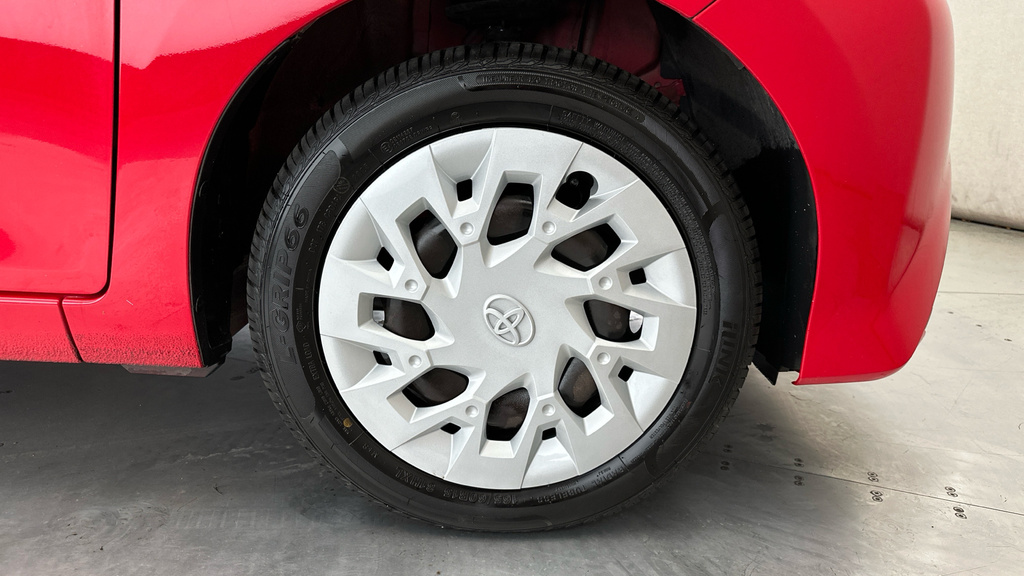 Toyota Aygo X X-play Red #23