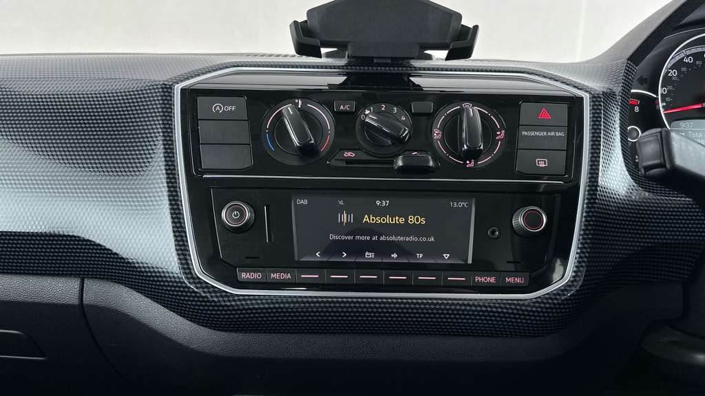 Volkswagen Up Tech Edition 5Dr- Low Miles High Spec White #15