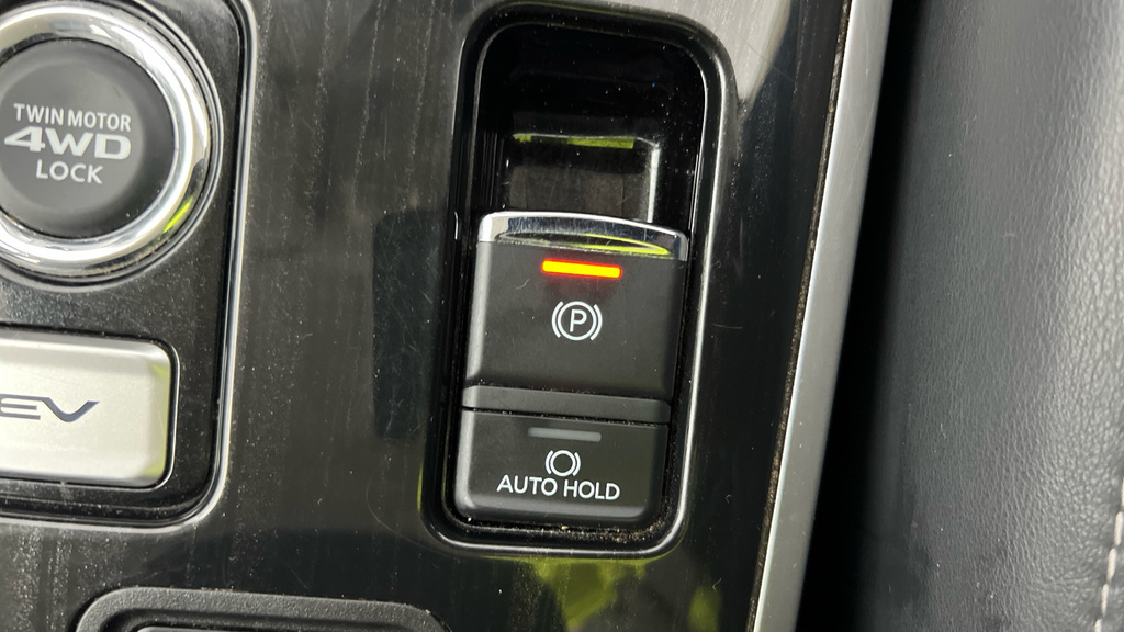 Mitsubishi Outlander #18