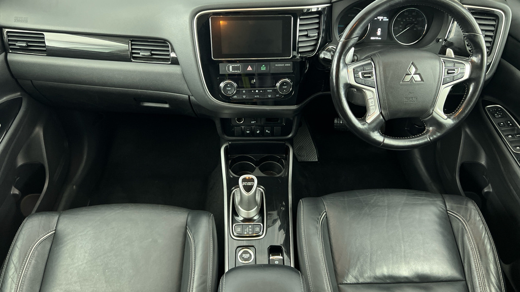 Mitsubishi Outlander #13