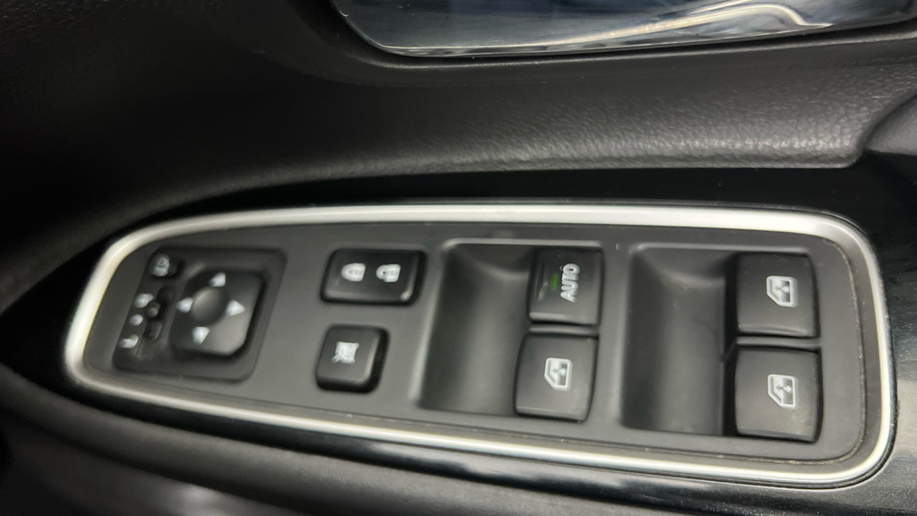 Mitsubishi Outlander #11