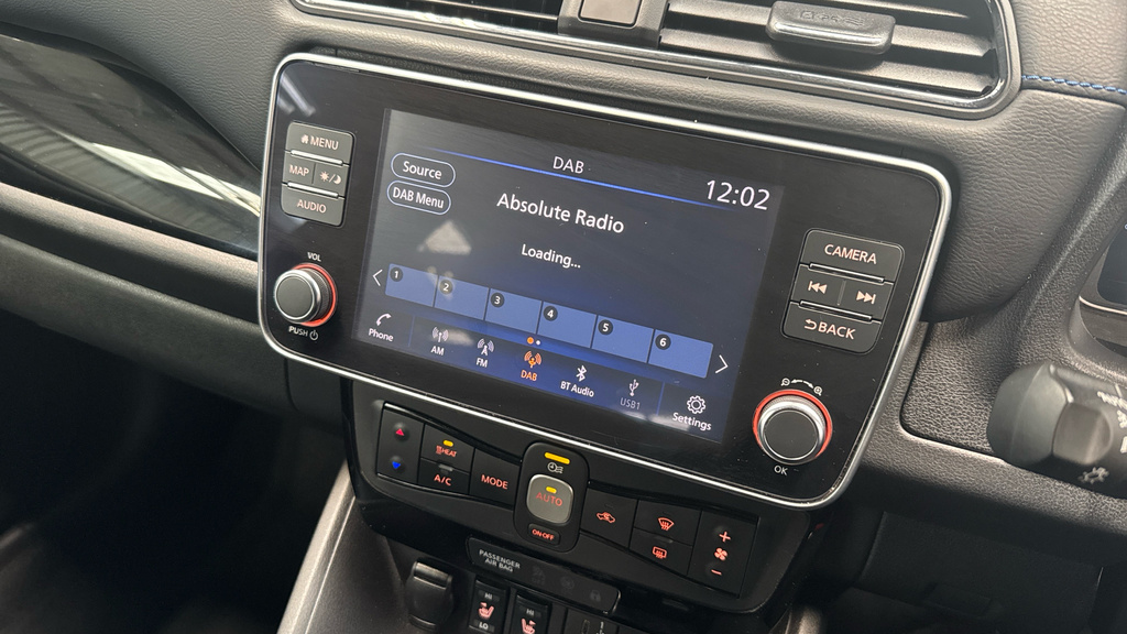 Nissan Leaf 40Kwh N-connecta Grey #24